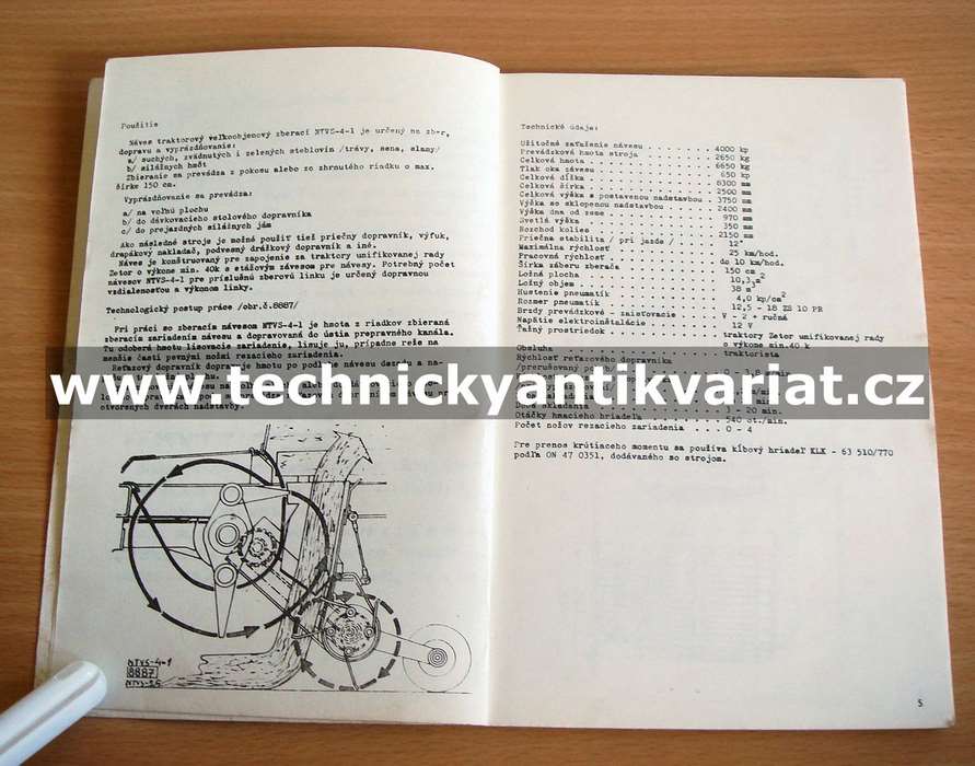 Náves Traktorový velkoobjemový zberací NTVS 4 1/2 - návod k obsluze, seznam dílů (1979)