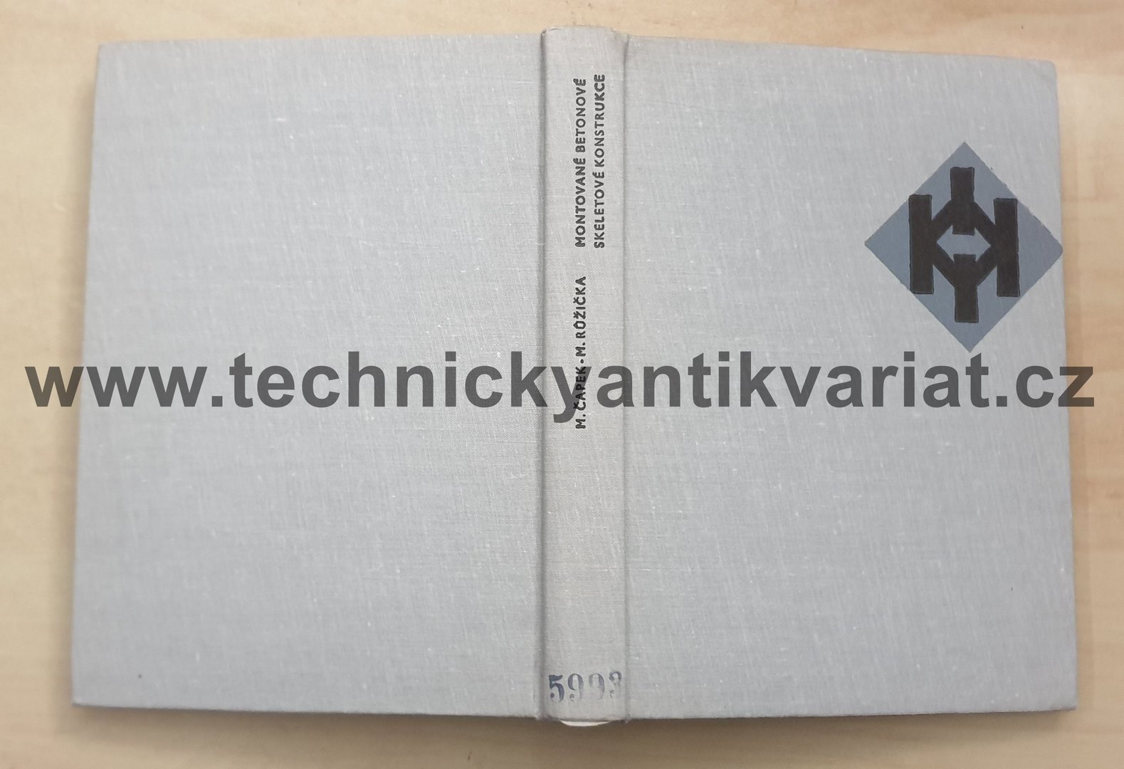 Montované betonové skeletové konstrukce - Čapek, Růžička (1976)