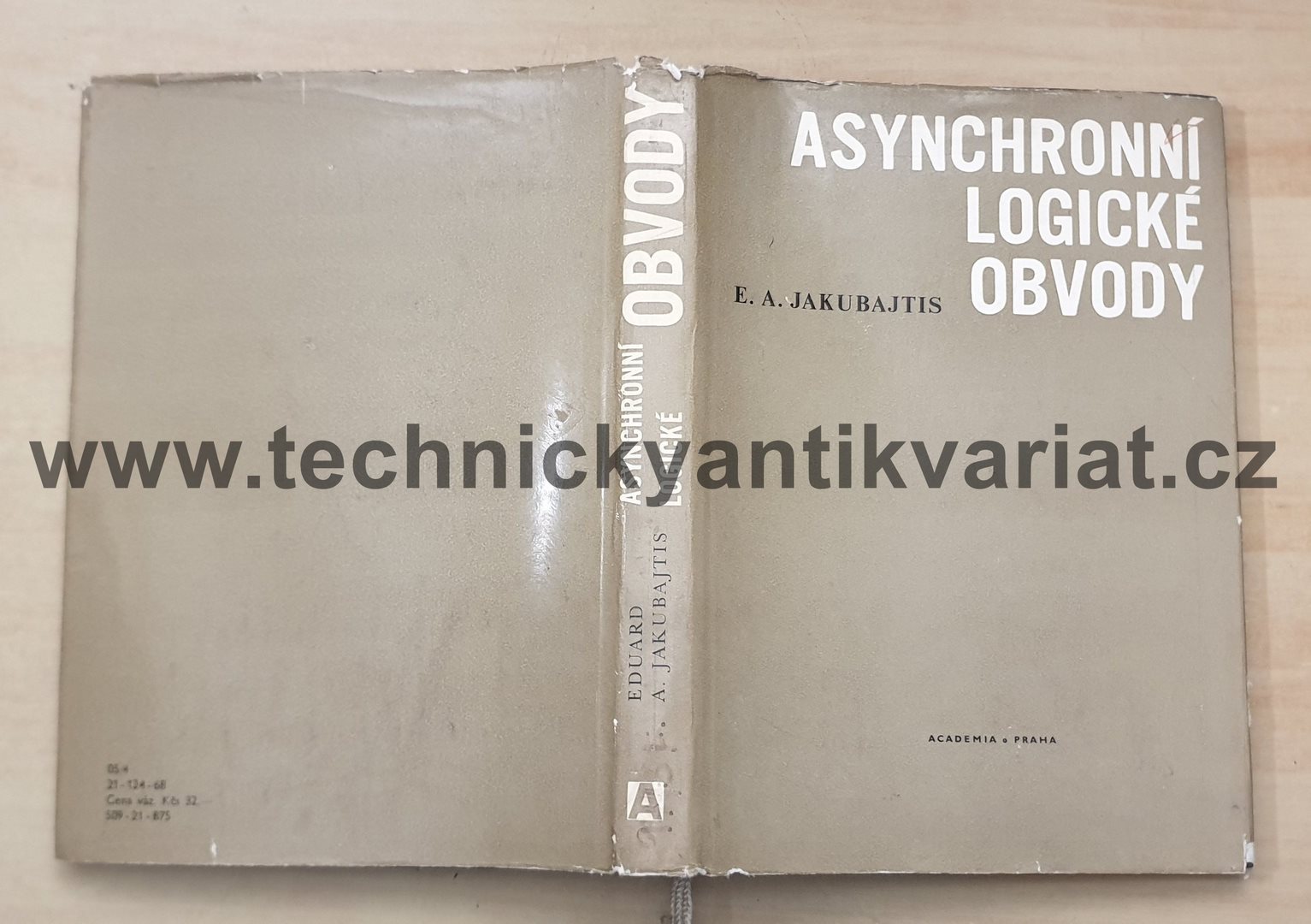Asynchronní logické obvody - E. A. Jakubajtis (1968)