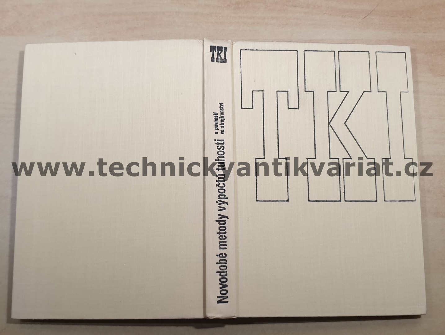 Novodobé metody výpočtů tuhosti a pevnosti ve strojírenství - Valenta, Němec, Ulrych (1975)