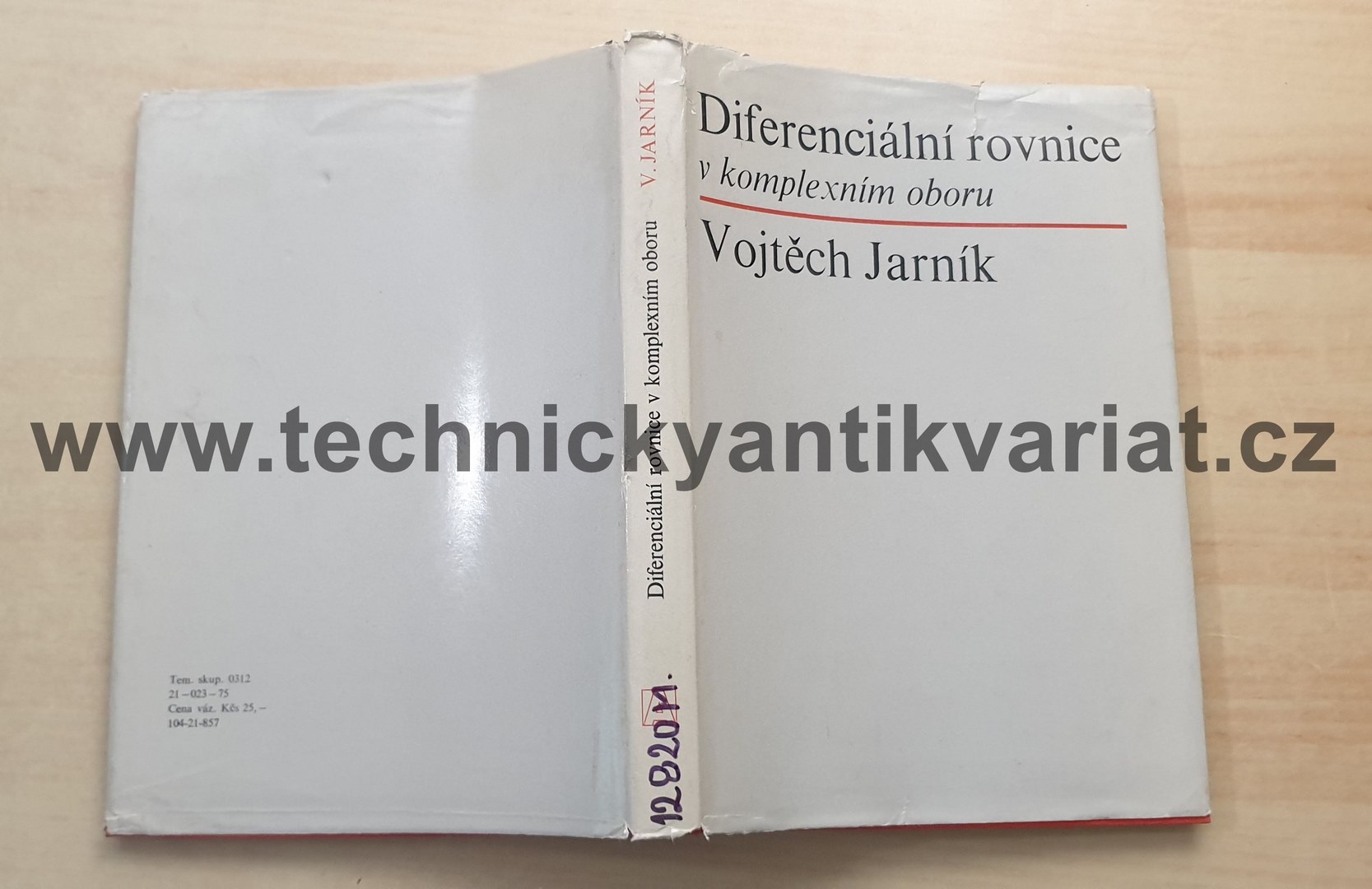 Diferenciální rovnice v komplexním oboru - Vojtěch Jarník (1975)