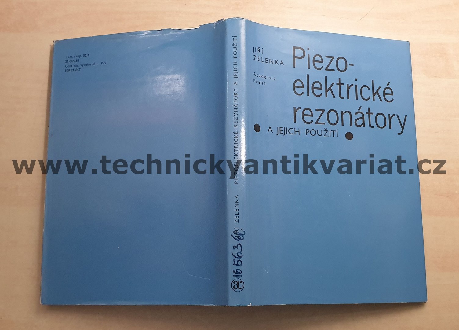 Piezoelektrické rezonátory - Jiří Zelenka (1983)
