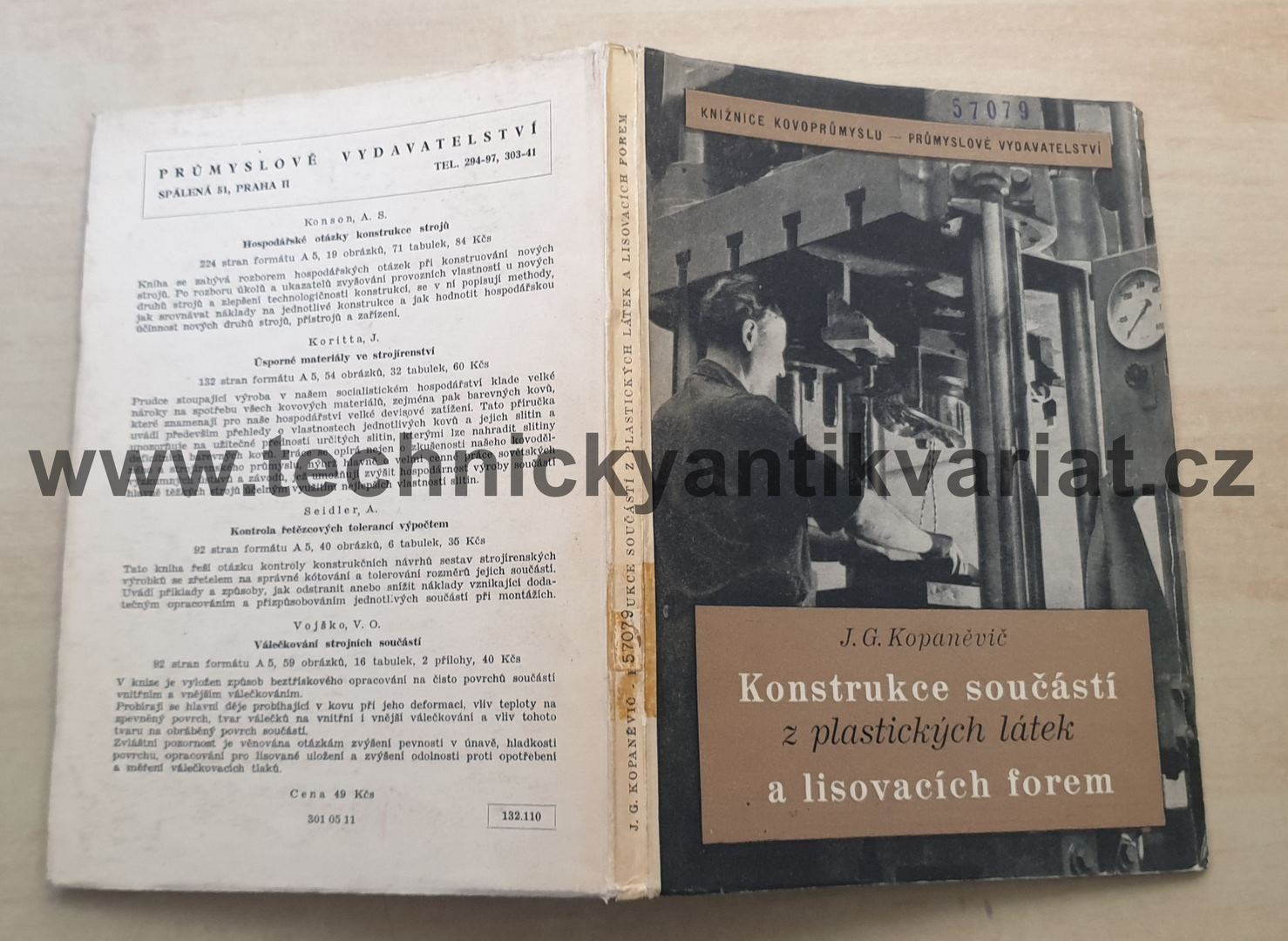 Konstrukce součástí z plastických látek a lisovacích forem - Kopaněvič (1952)