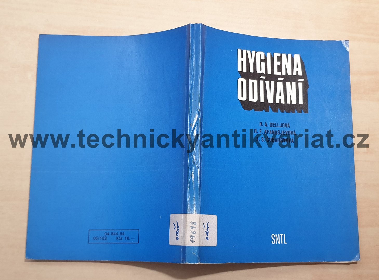 Hygiena odívání - Delljová, Afanasjevová, Čubarovová (1984)