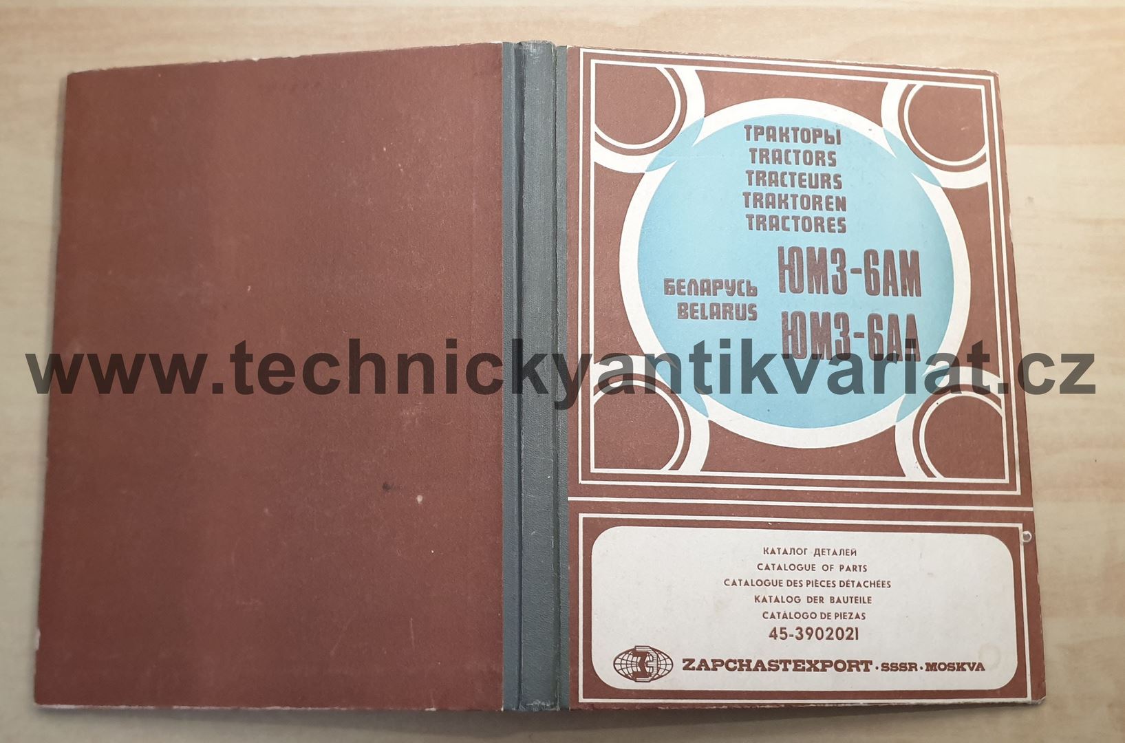 Traktory Bělarus - katalog náhradních dílů (1979)