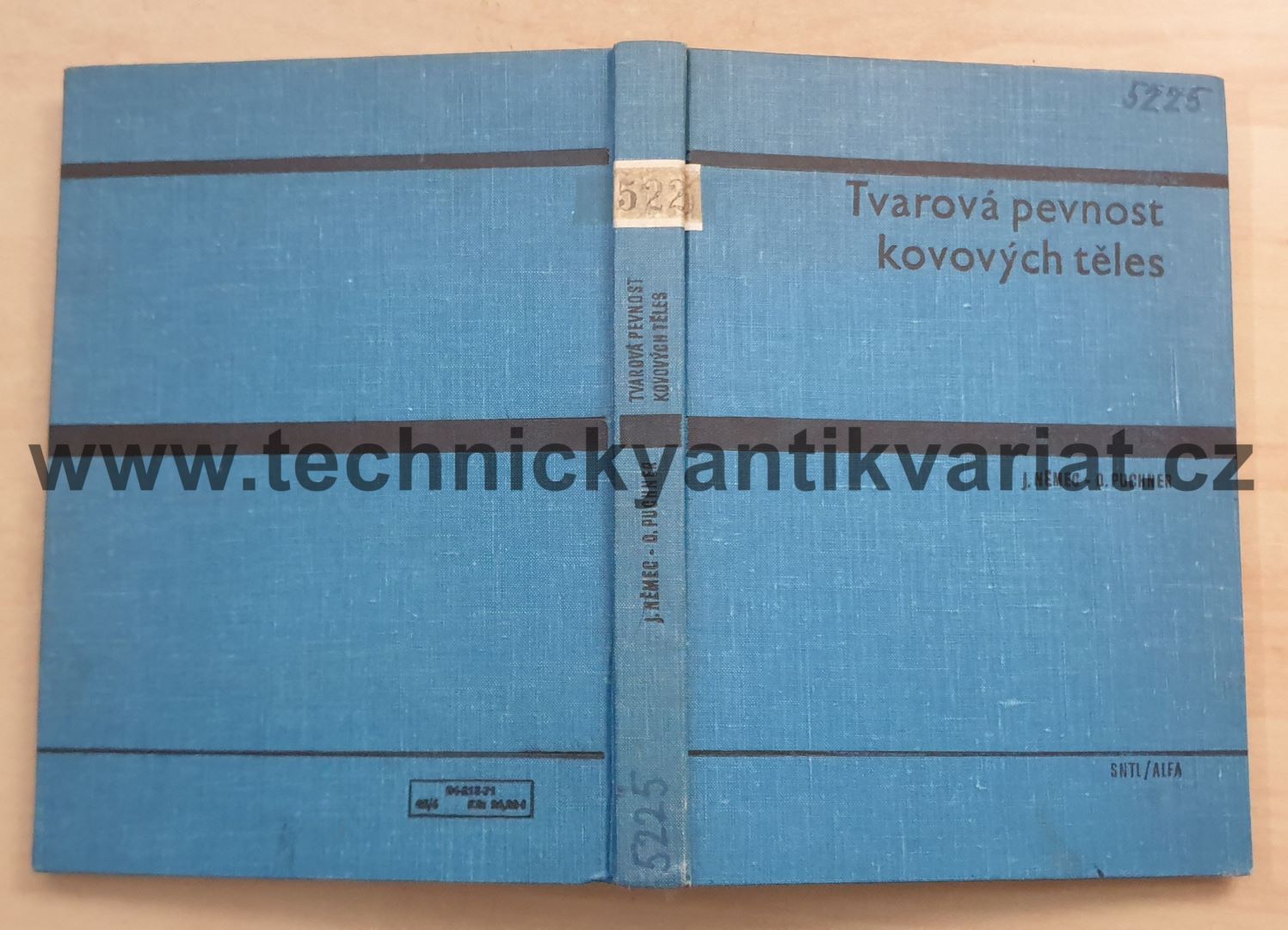 Tvarová pevnost kovových těles - Němec, Puchner (1971)