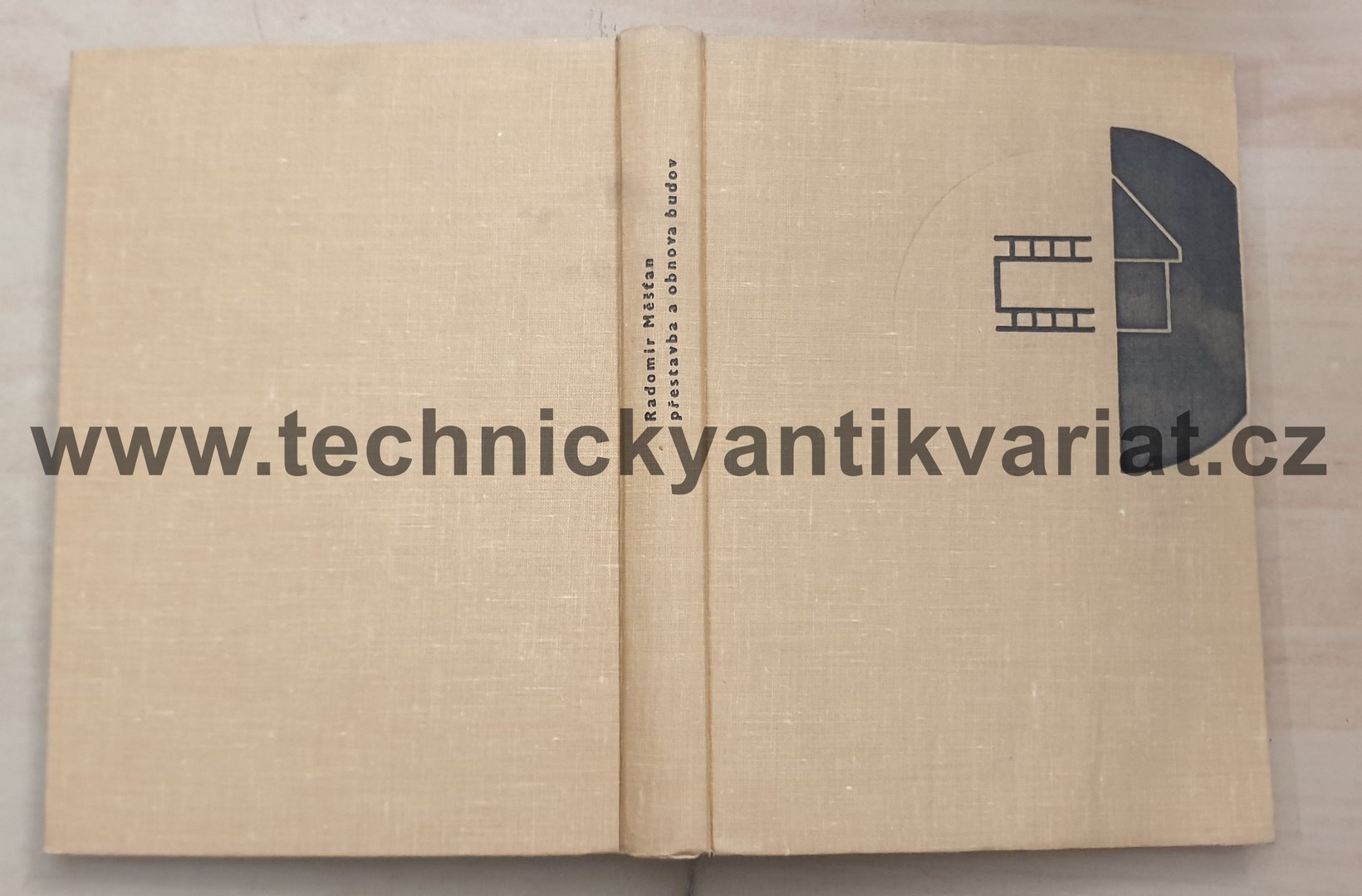 Přestavba a obnova budov - R. Měšťan (1964)