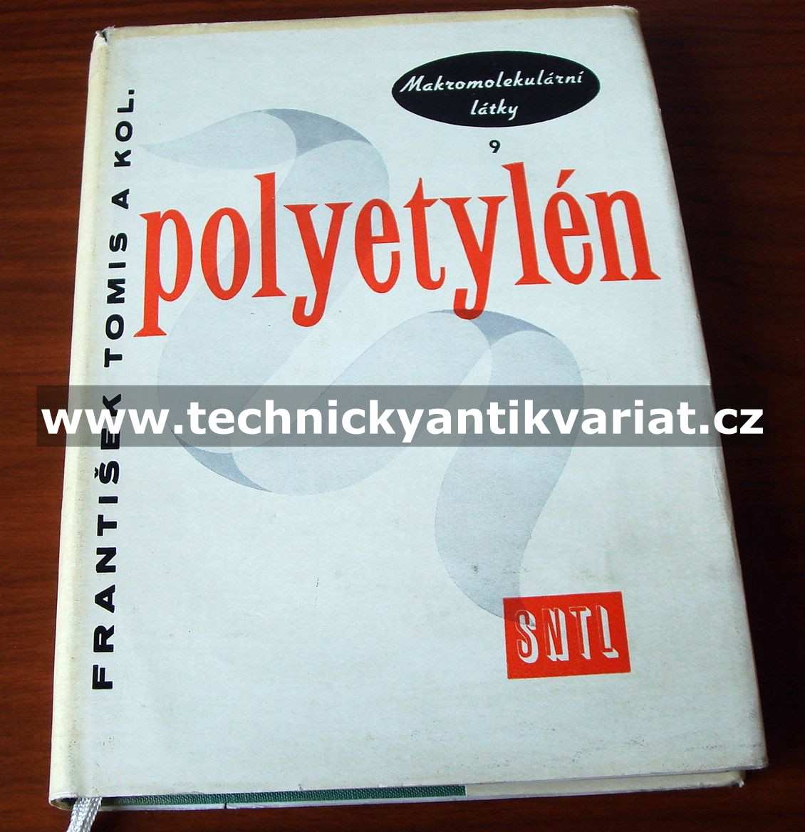 Polyetylén
