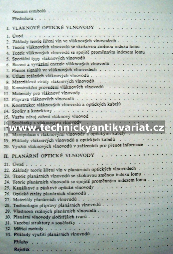 Optické vlnovody - Schrofel, Novotný (1986)