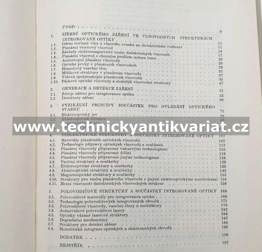 Integrovaná optika - Čtyroký, Hutter, Schrofel, Šimánková (1986)