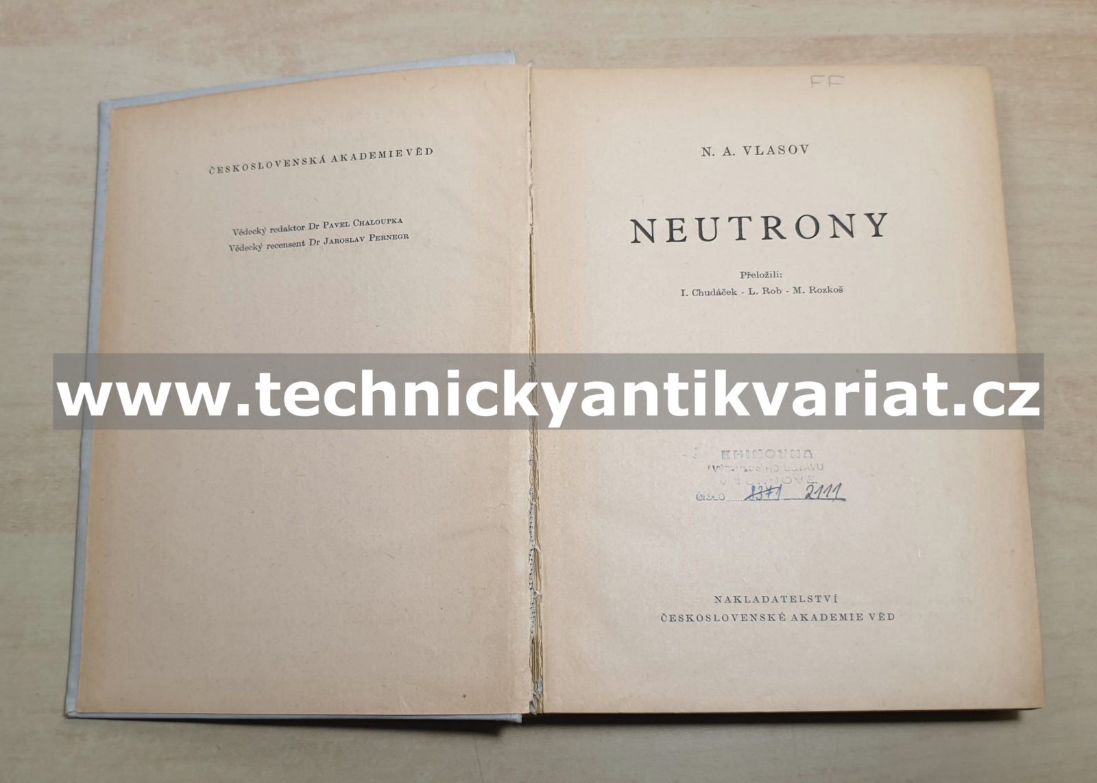 Neutrony - N.A. Vlasov (1955)