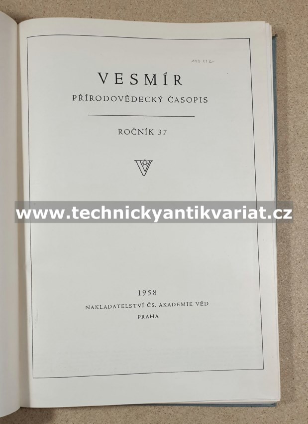 Vesmír (1958)