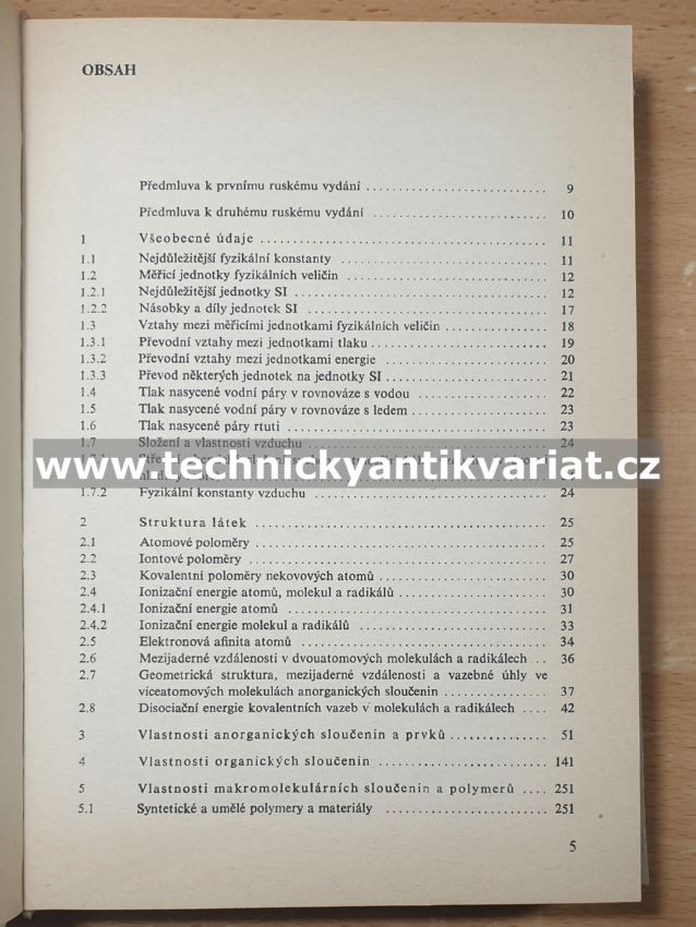 Stručná chemická příručka - Rabinovič, Chavin (1985)