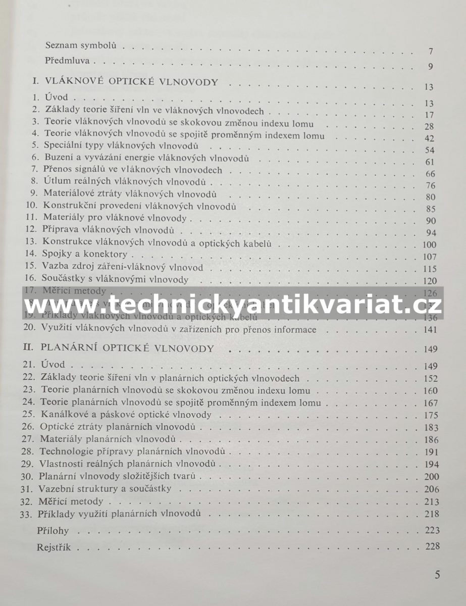 Optické vlnovody - Schrofel, Novotný (1986)
