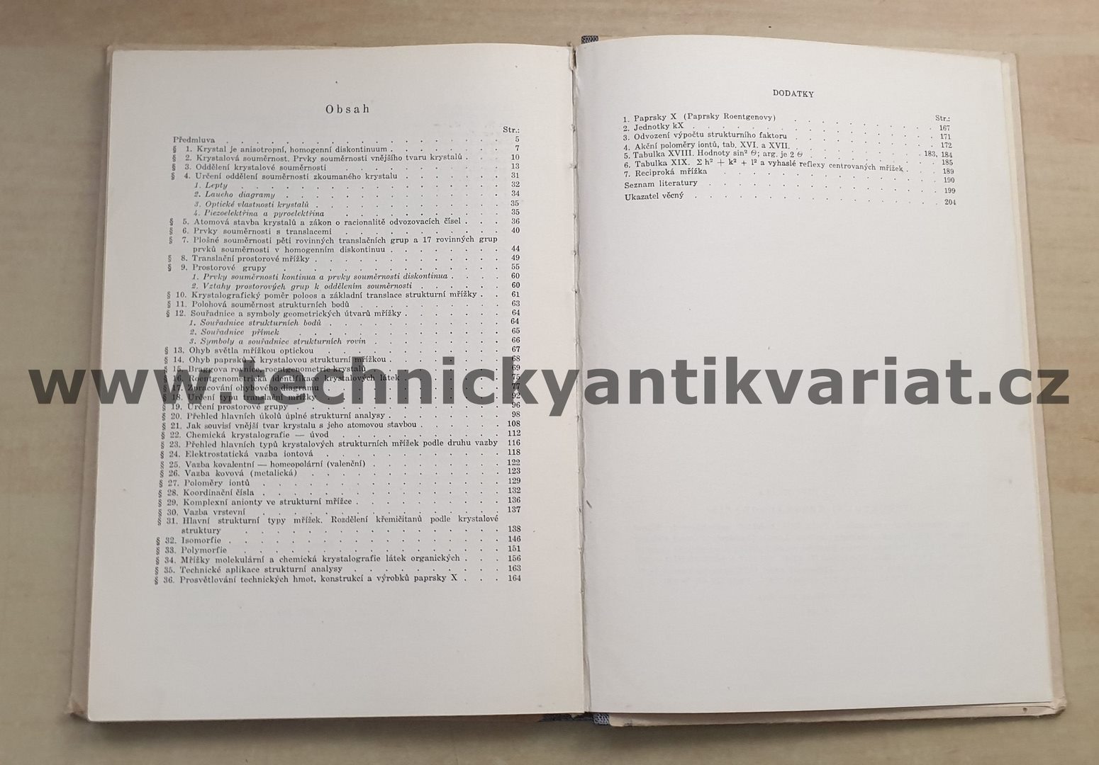 Strukturní krystalografie - Jiří Novák (1953)