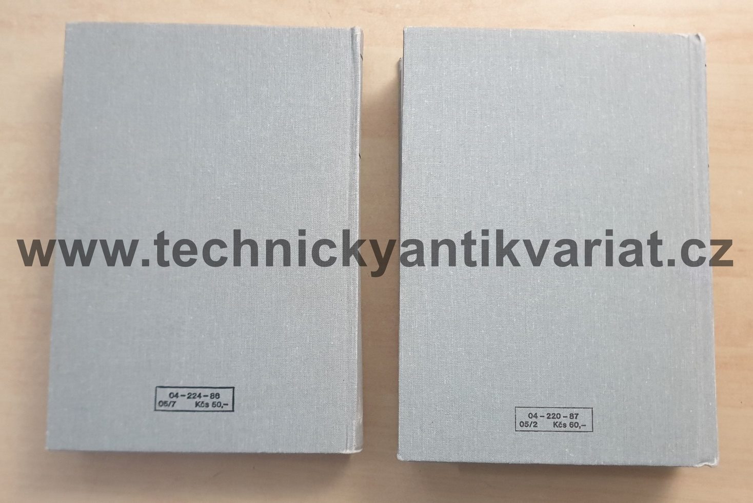Mechanika I.,II., K. Juliš, R.Brepta (1986, 1987)