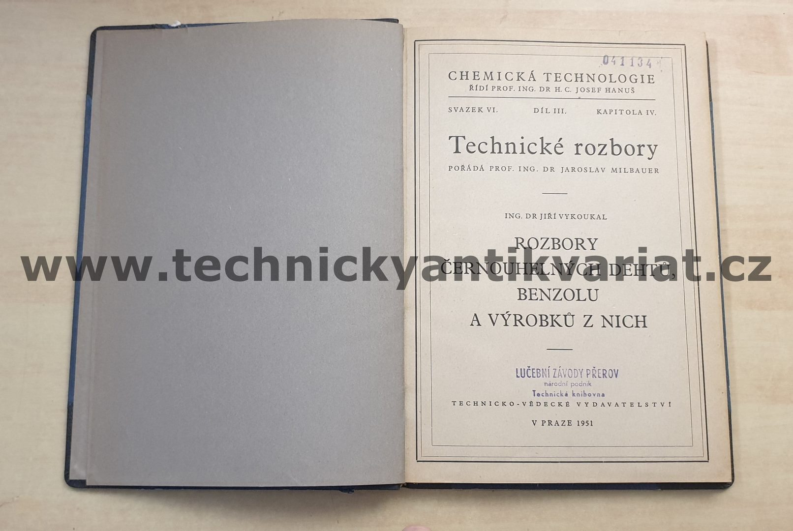 Rozbory černouhelných dehtů, benzolu a výrobků z nich - Jiří Vykoukal (1951)