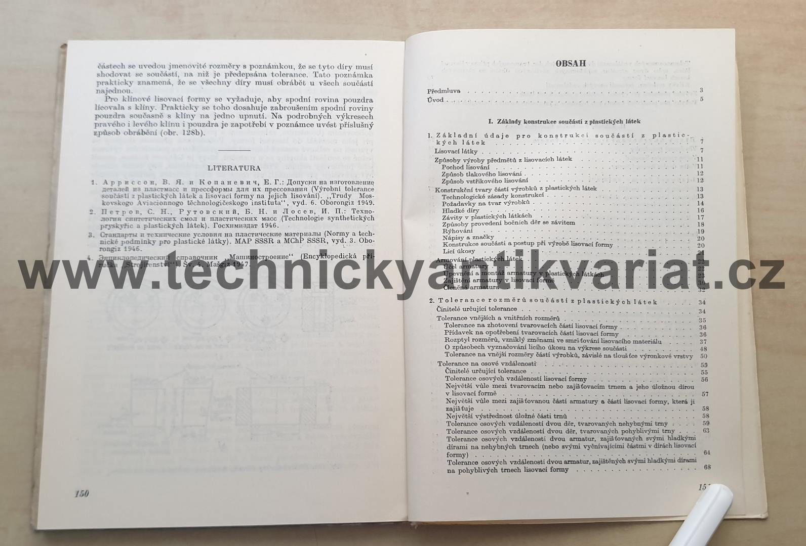 Konstrukce součástí z plastických látek a lisovacích forem - Kopaněvič (1952)