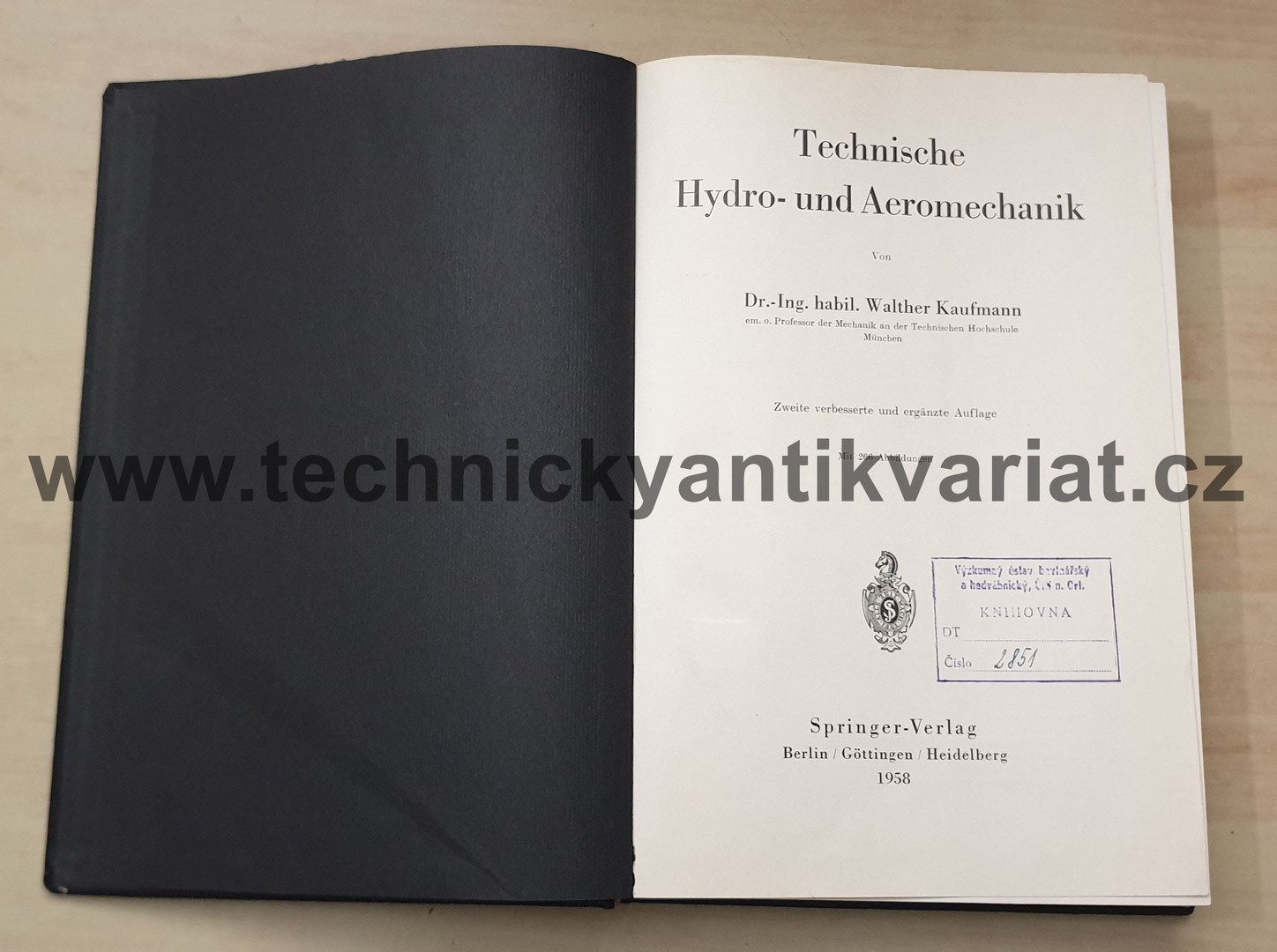 Technische Hydro und Aeromechanik - Walther Kaufmann (1958)