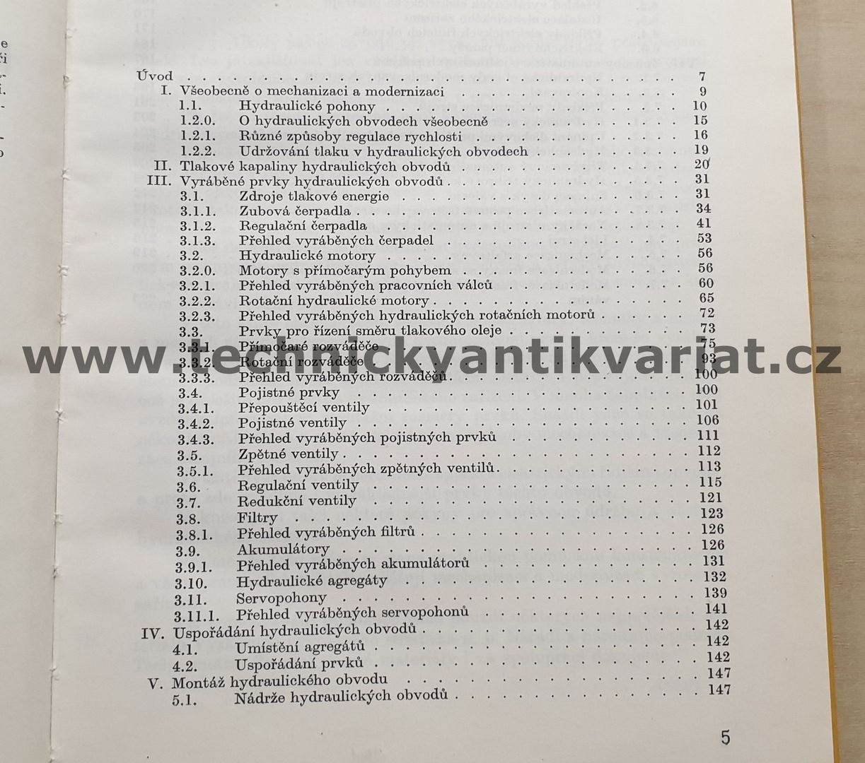Mechanizace hydraulikou - Mach, Holec (1964)