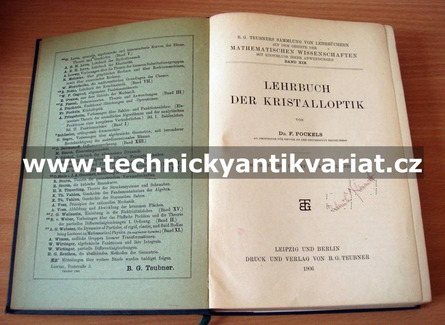 Lehrbuch der Kristalloptik