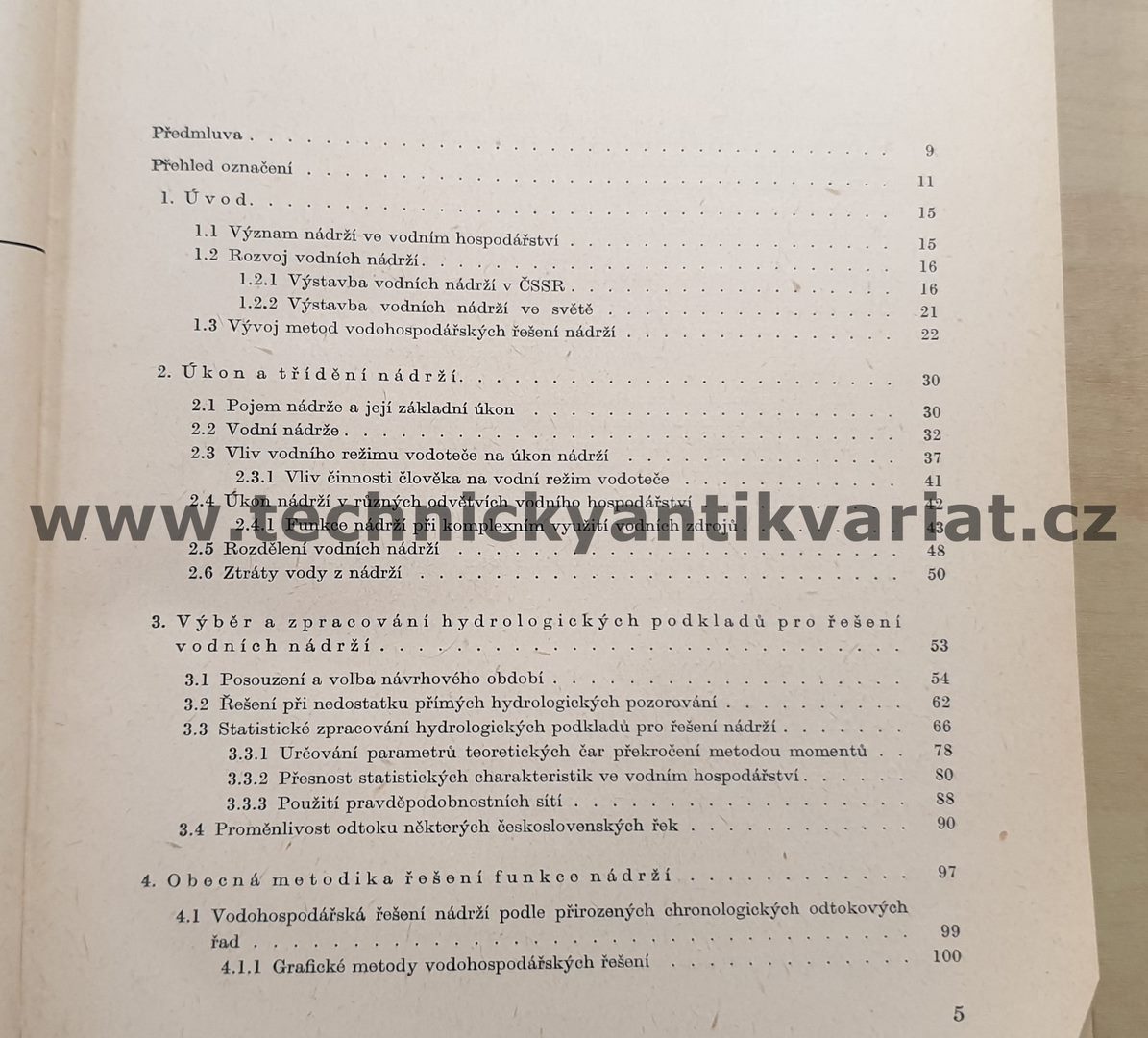 Hospodaření s vodou v nádržích - Votruba, Brožka (1966)