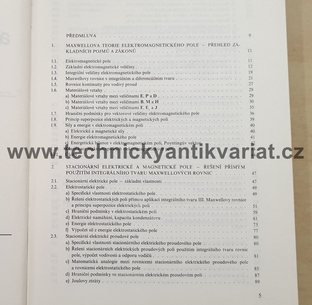 Metody řešení elektrických a magnetických polí - Mayer, Polák (1983)