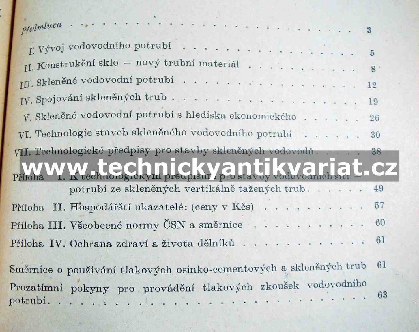 Skleněné vodovodní potrubí