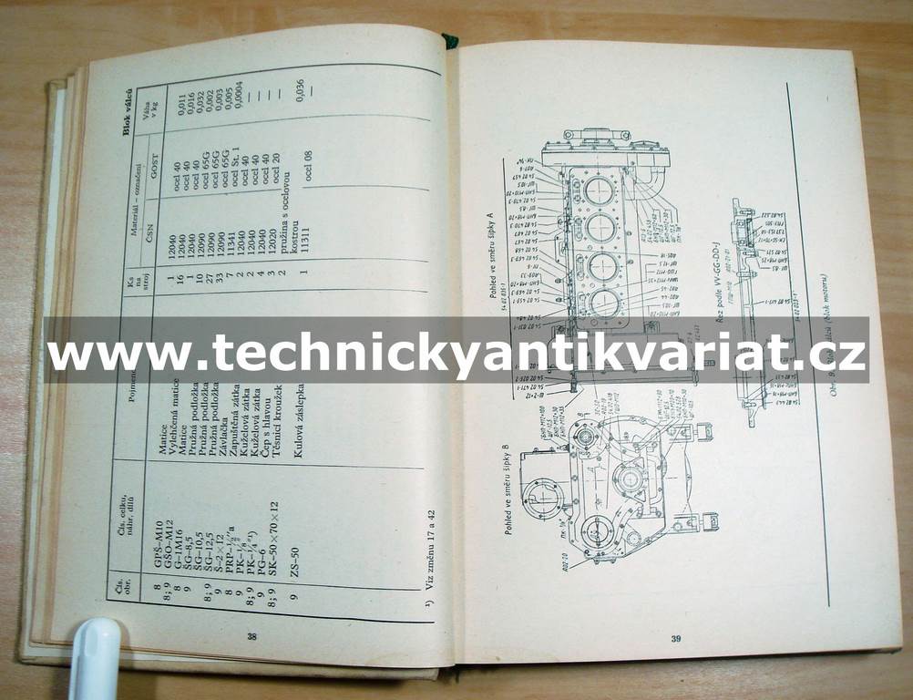 Traktor DT54A, DT55A