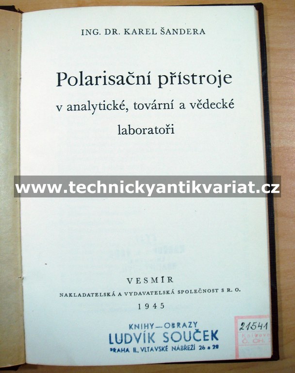 Polarisační přístoje