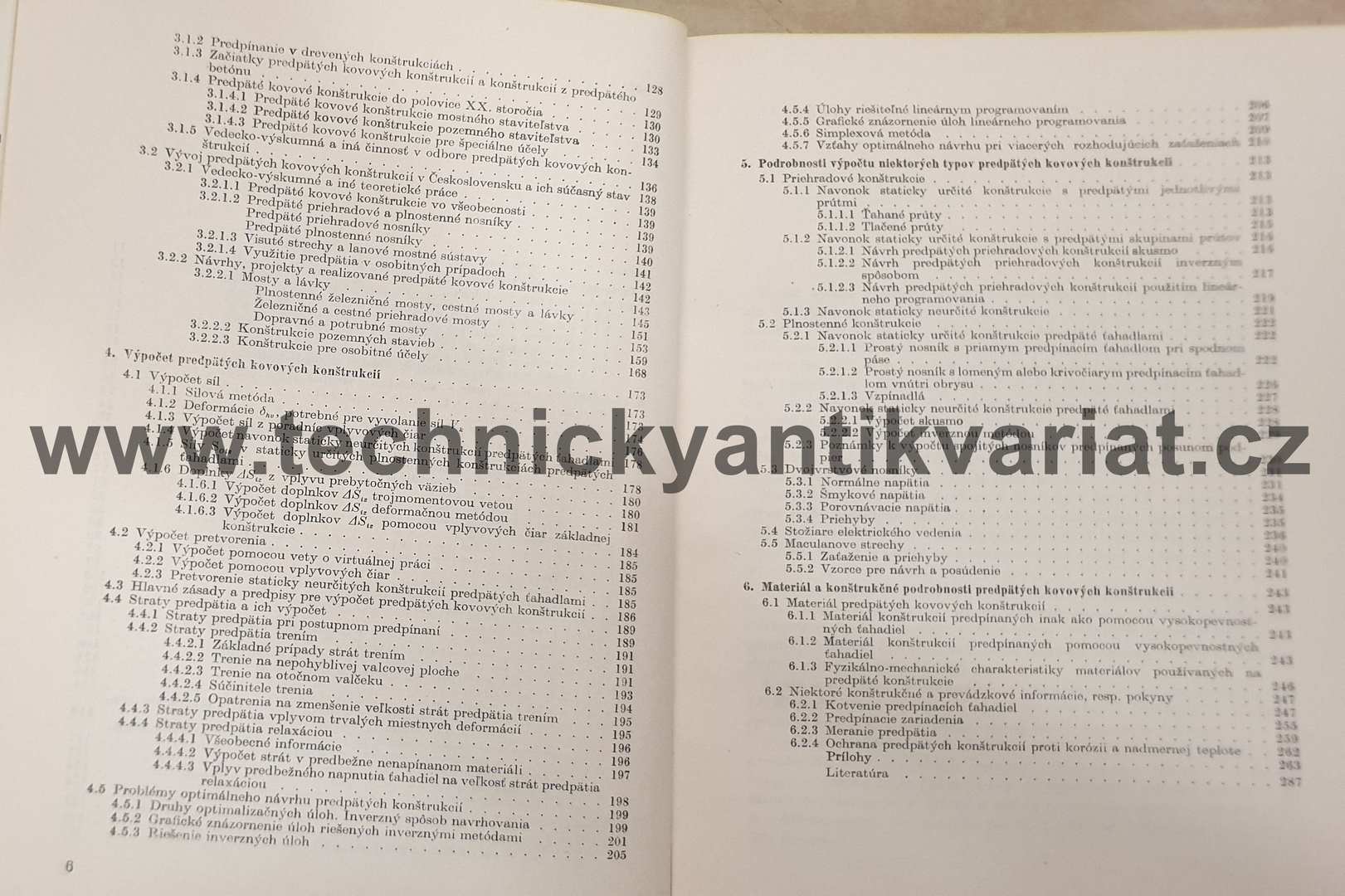 Predpate kovové konštrukcie - P. Ferjenčík, M. Tocháček (1966)