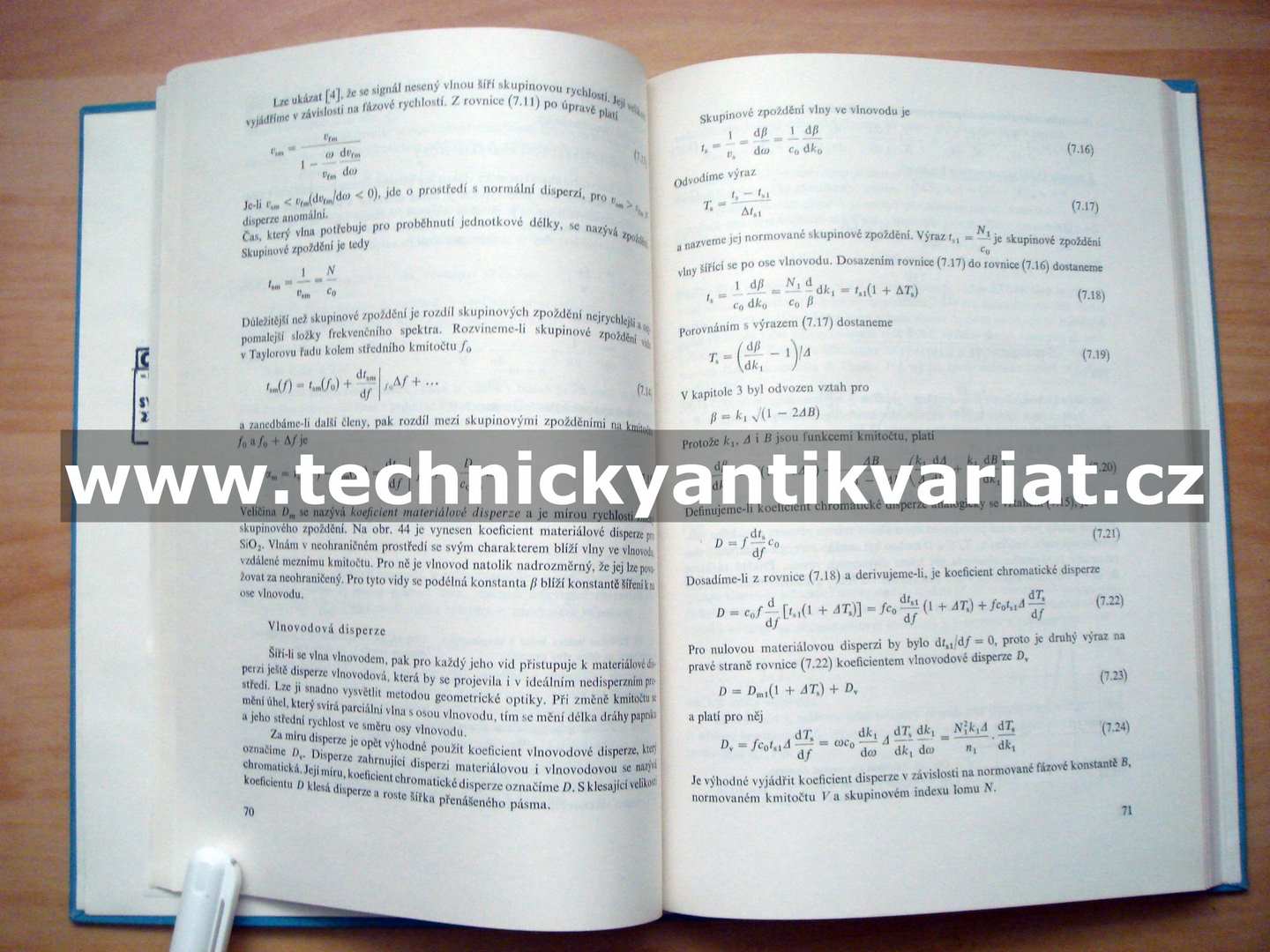 Optické vlnovody - Schrofel, Novotný (1986)