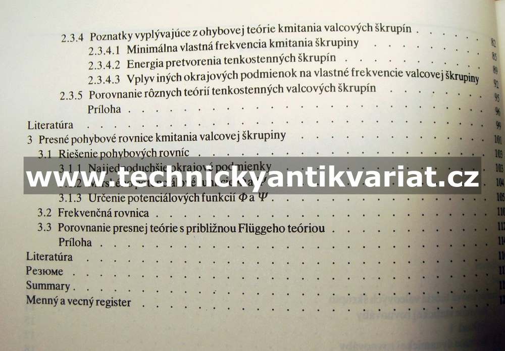 Mechanika kmitání válcových škrupín - Štefan Markuš (1982)