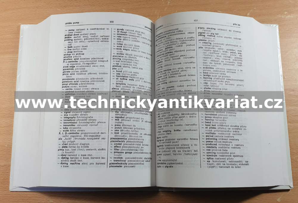 Anglicko-český technický slovník (1992)