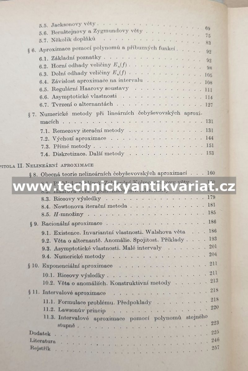 Aproximace funkcí - Gunter Meinardus (1968)