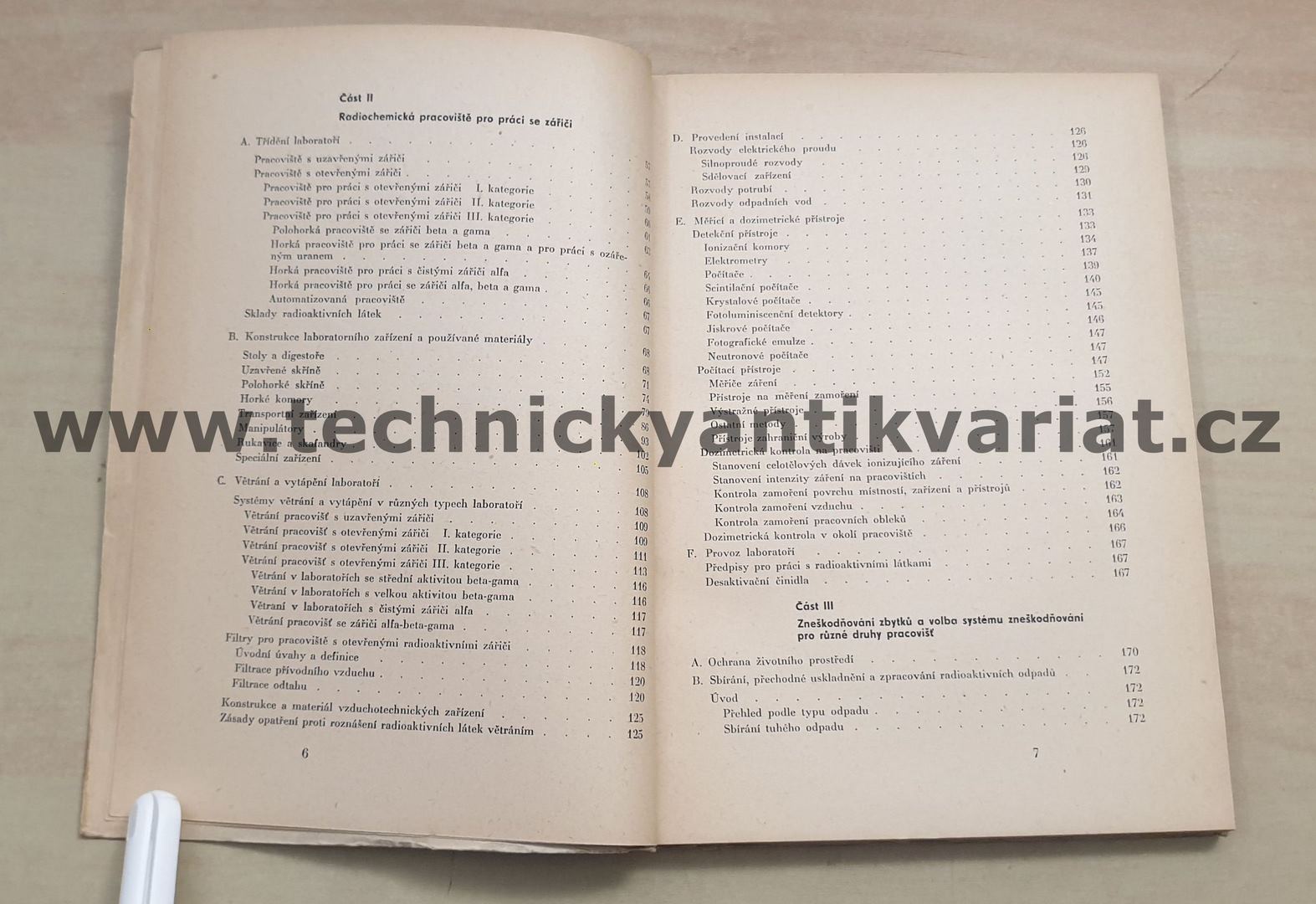 Laboratoře pro práci s radioizotopy - Neránek, Hubáček, Pulkrab, Weber (1961)