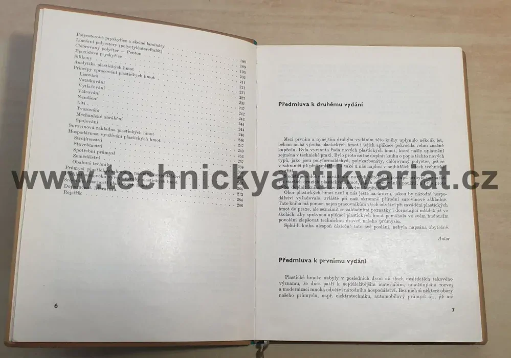 Plastické hmoty - Vladimír Doležal (1965)