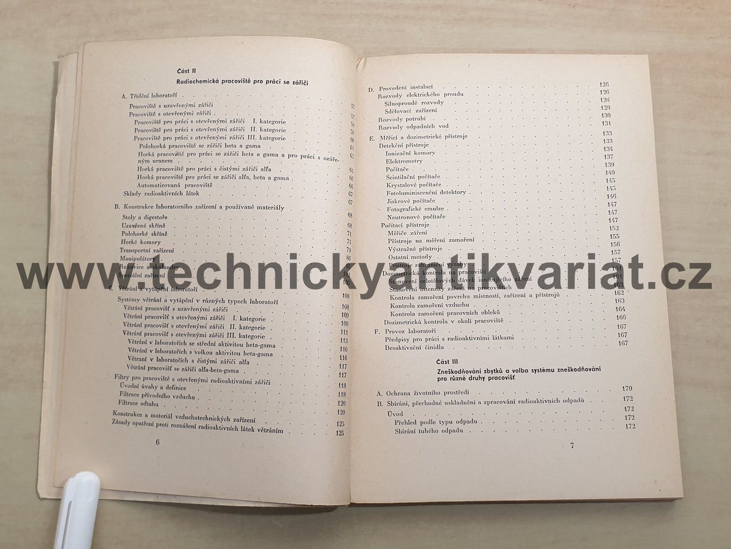 Laboratoře pro práci s radioizotopy - Neránek, Hubáček, Pulkrab, Weber (1961)