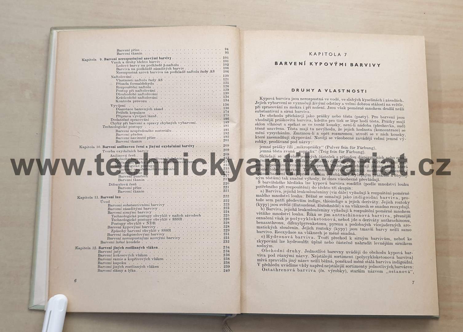 Chemická technologie textilní - IV/2 barvení bavlny a buničinové stříže - Václav Felix (1956)