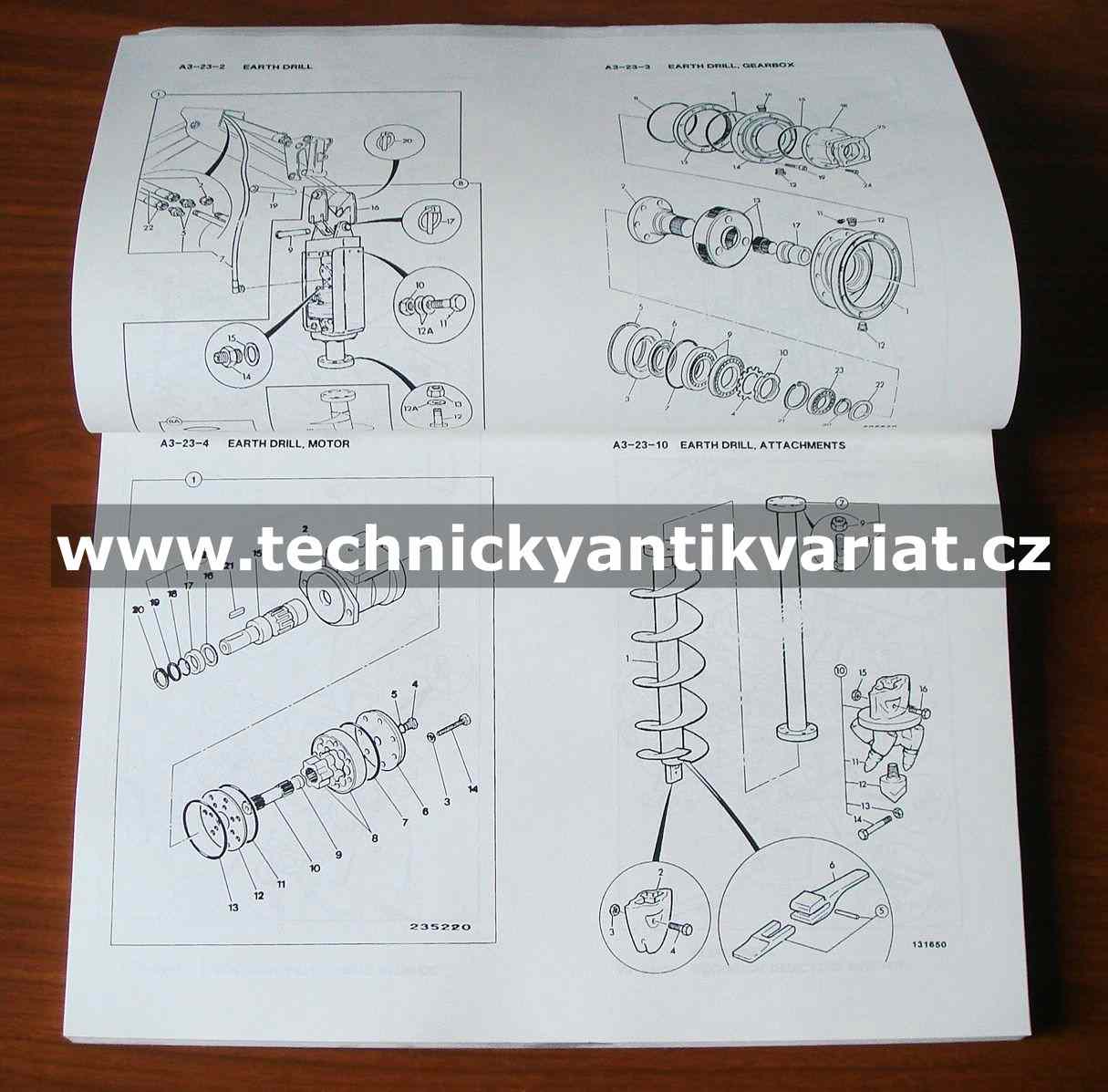 JCB 4CX444, 4CXSM444