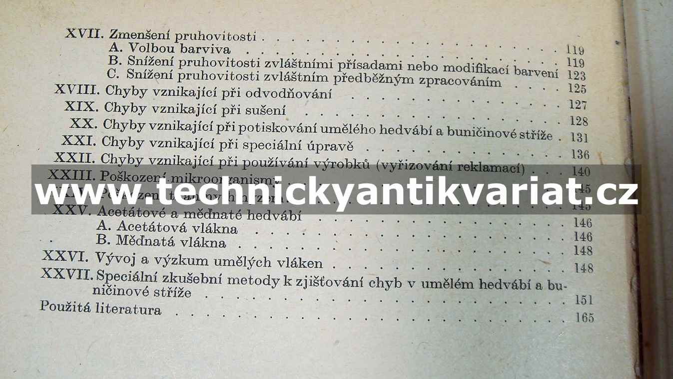 Chyby v textiliích z umělého hedvábí a buničinové stříže - Karel Schwertassek (1953)
