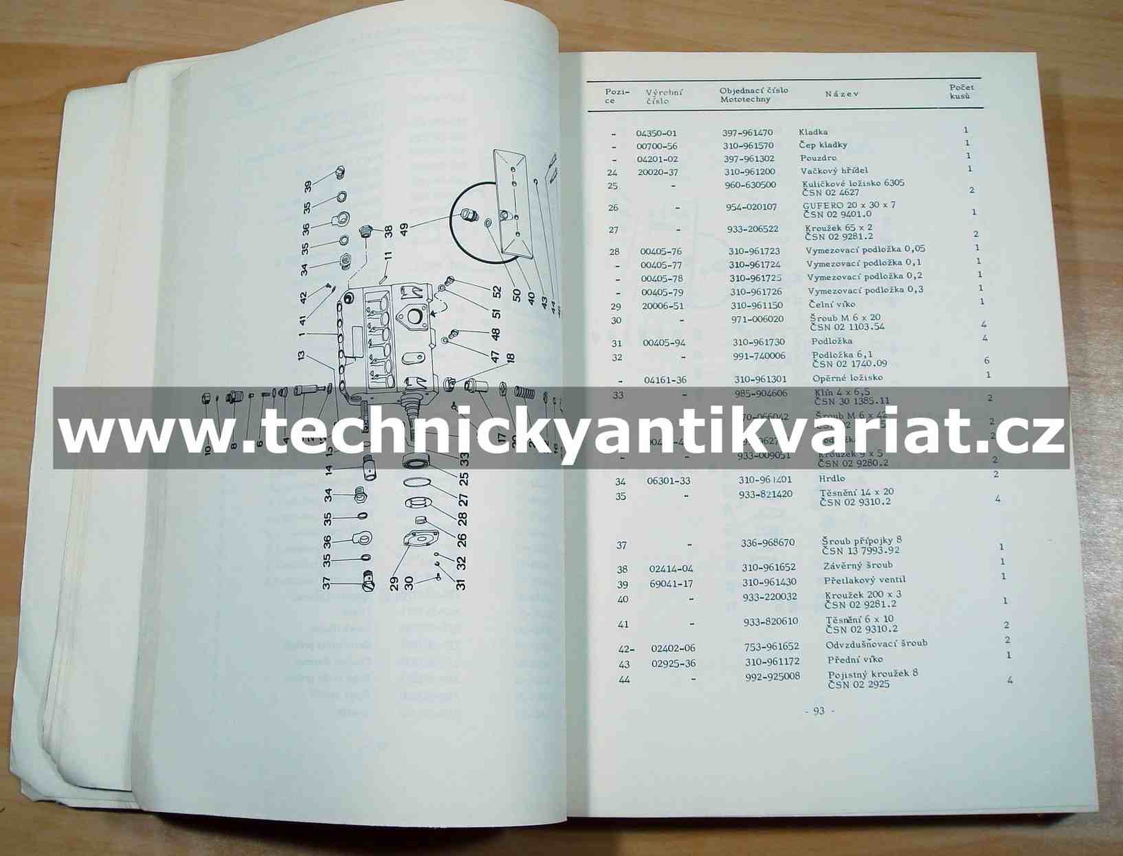 Liaz 100.45 Návěsový tahač