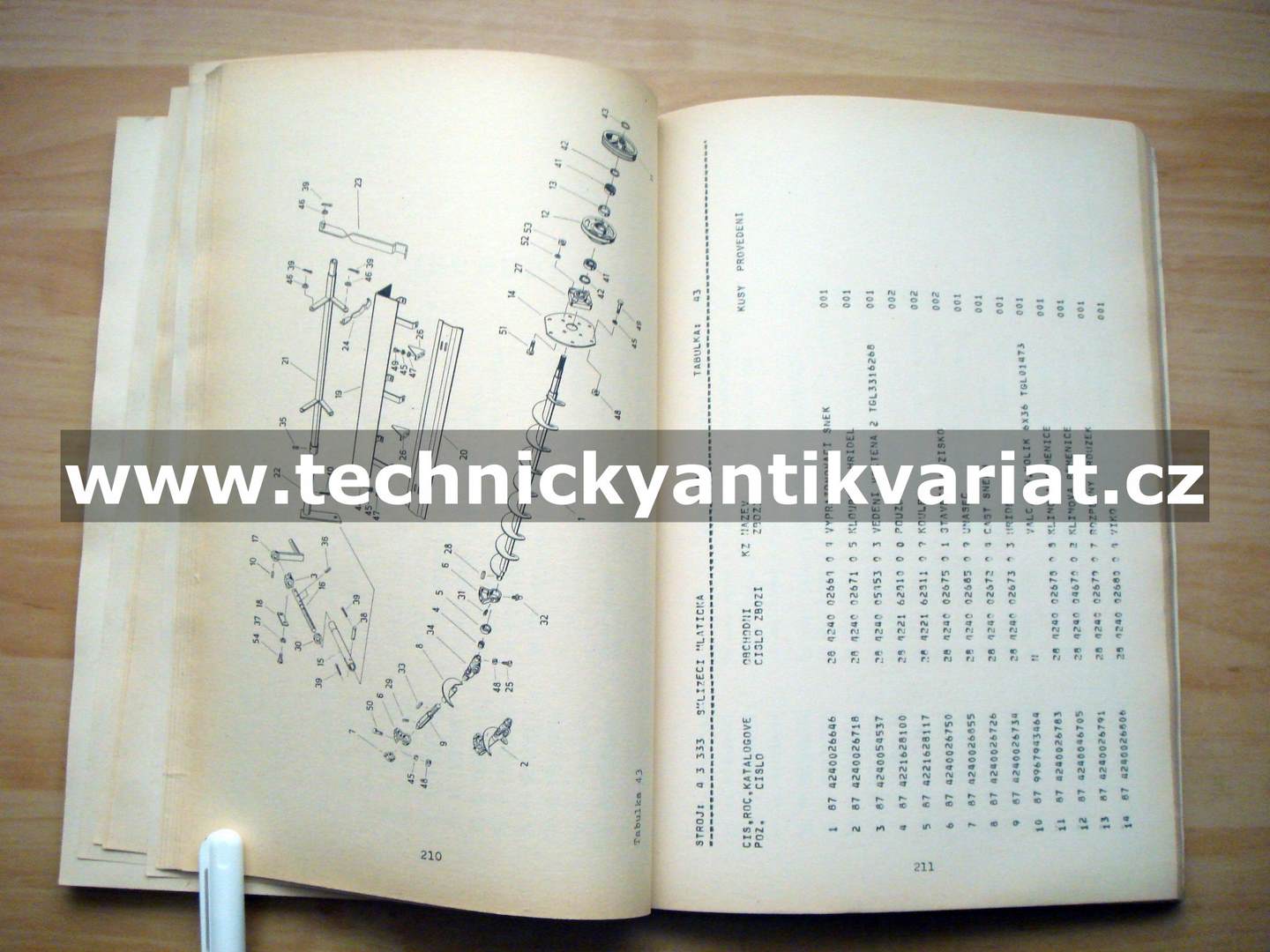 Sklízecí mlátička E516