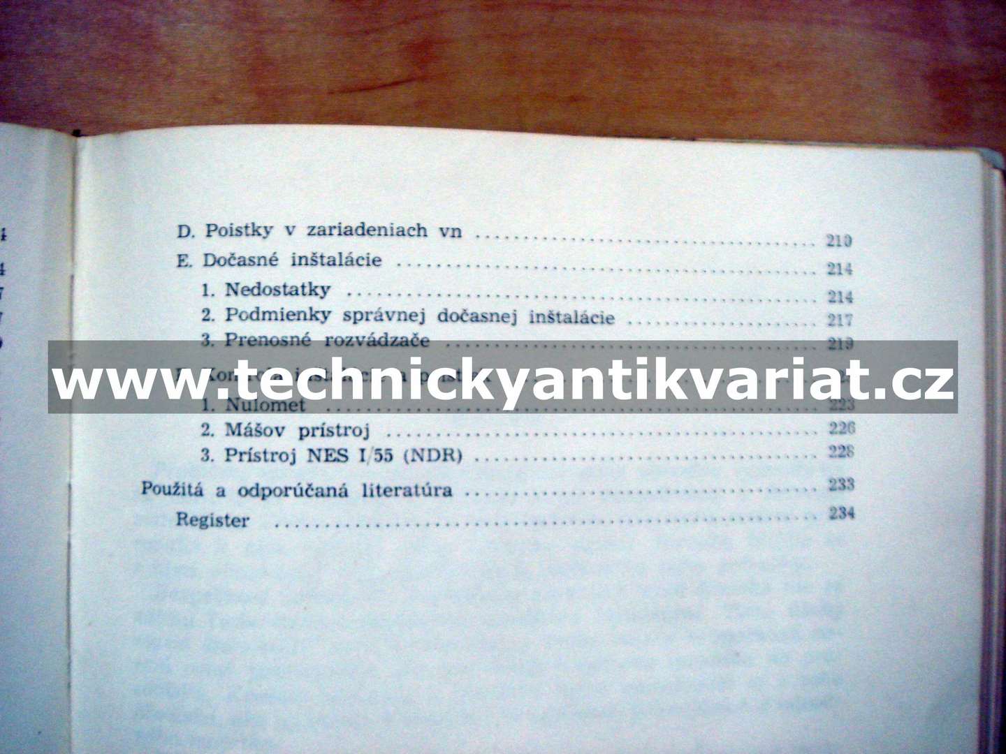 Poistky a ističe