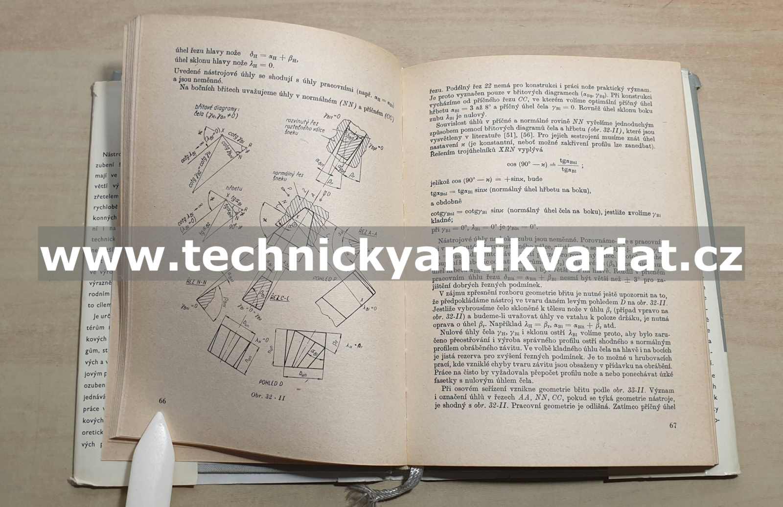 Konstrukce nástrojů pro výrobu ozubení šnekových soukolí - Stanislav Švec (1966)