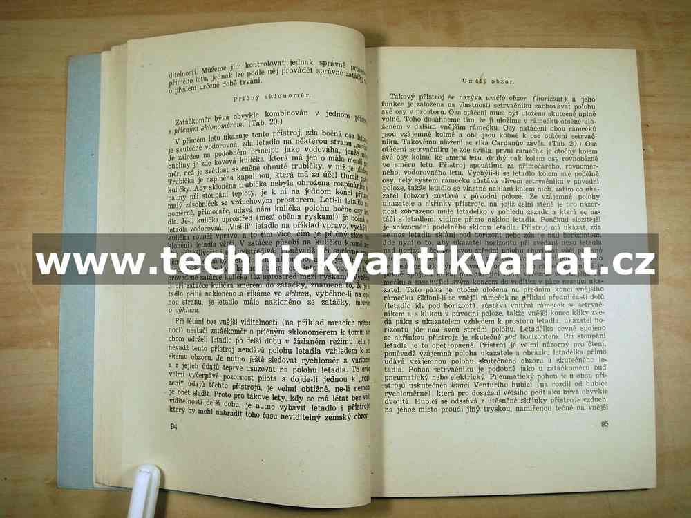 Učebnice pro základní kroužek letecké přípravy (1953)