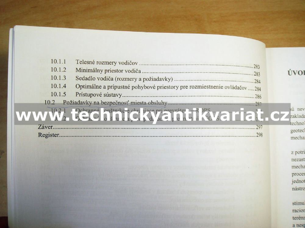 Mobilné pracovné stroje - Mazurkievič, Gulan, Izrael (2013)