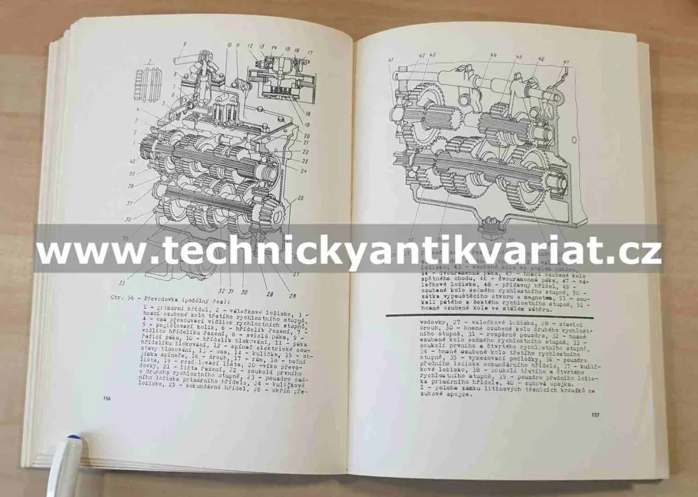 Traktor DT 75M - návod k obsluze
