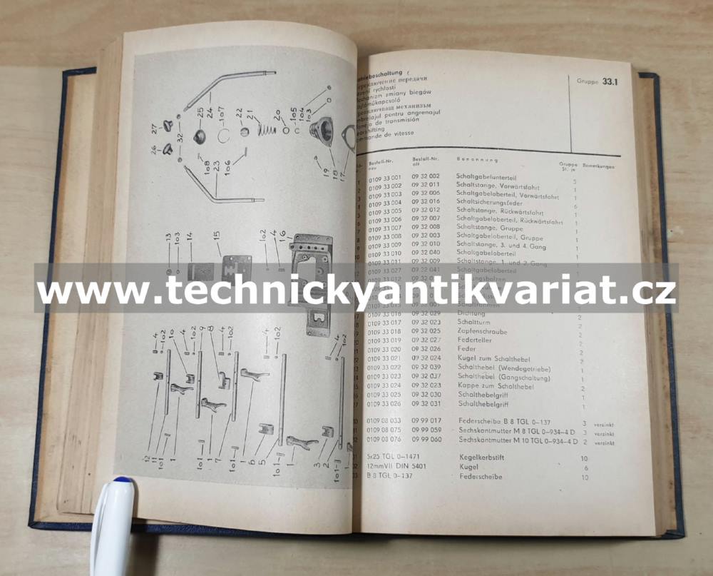 Traktor RS 09 - Ersatzteil katalog (1963)