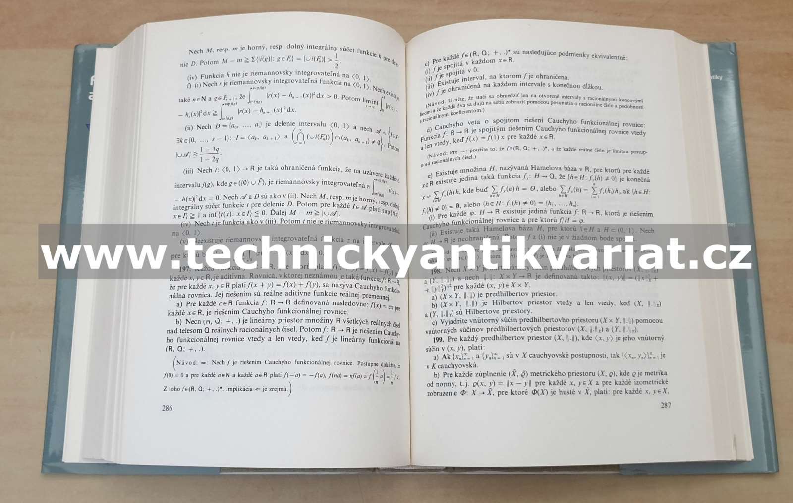 Funkcionálna analýza - Ladislav Mišík (1989)